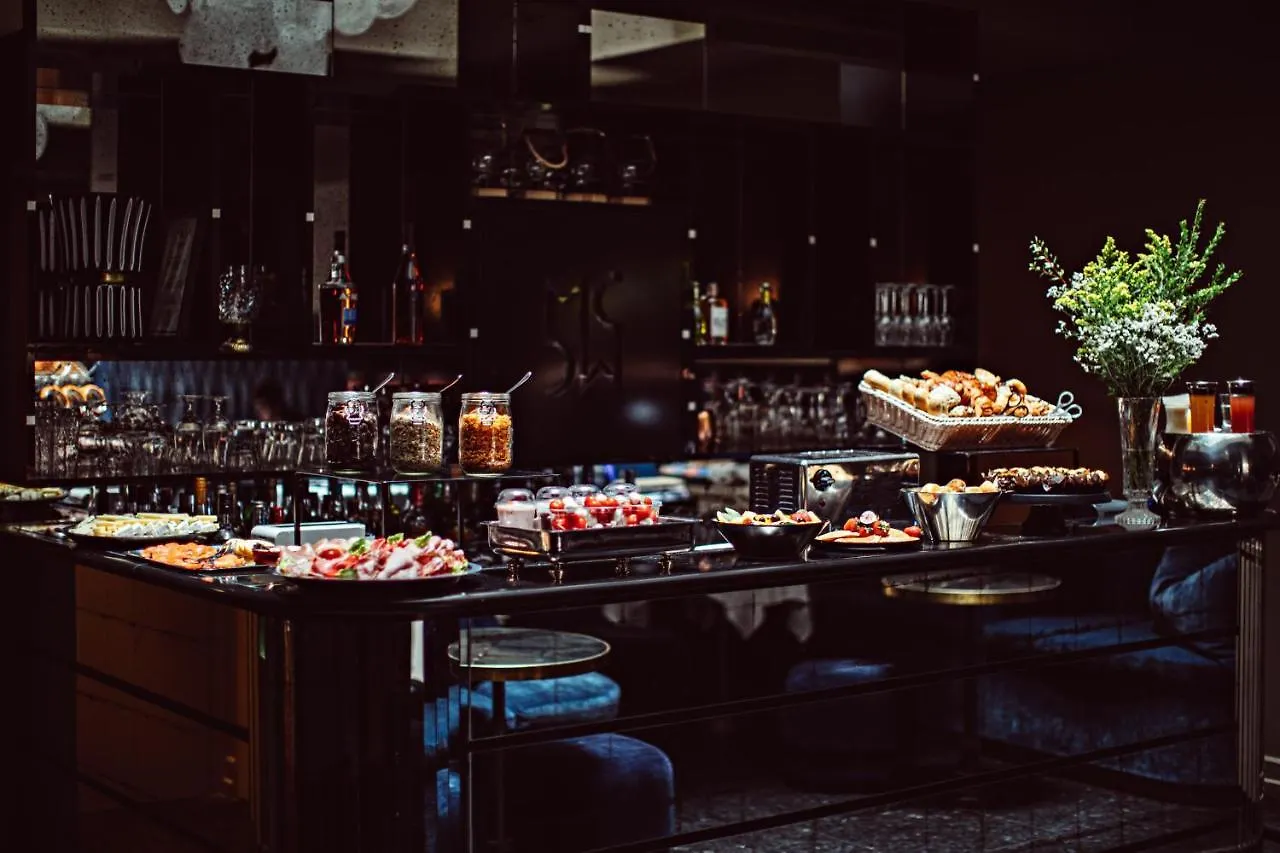 ****  Monsieur Cadet Hotel & Spa Paris Fransa
